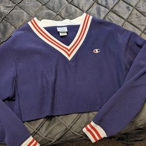 Champion cropped V neck sweatshirt